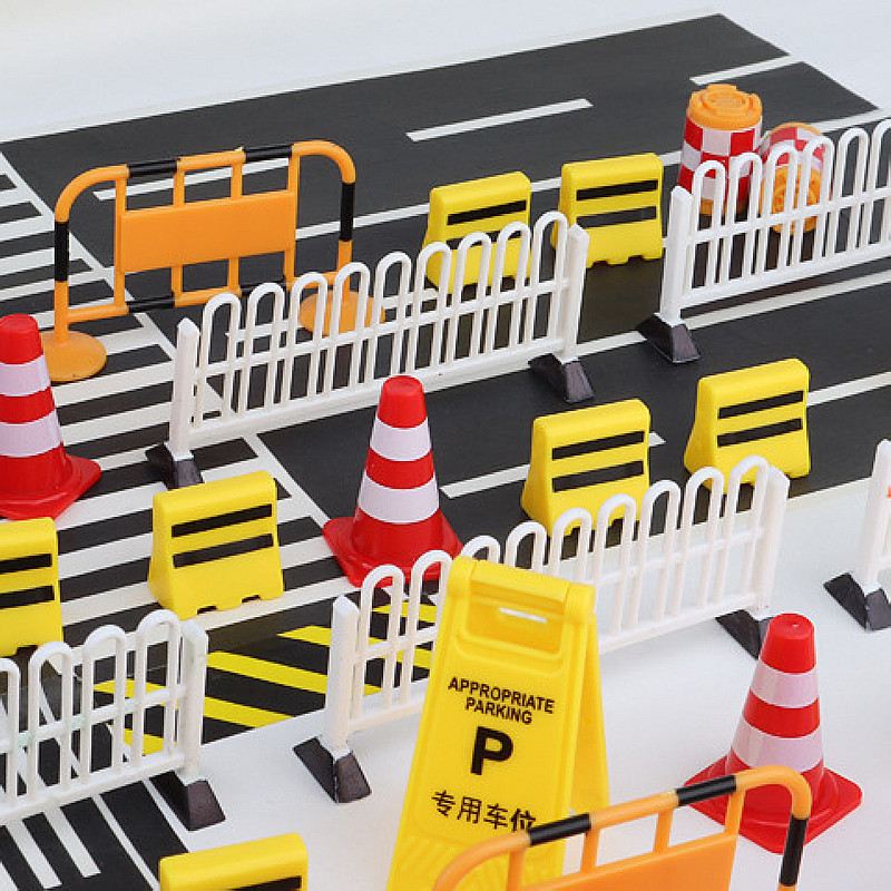 Mini Traffic Road Signs & Road - Kids Educational Device ulasan dan harga
